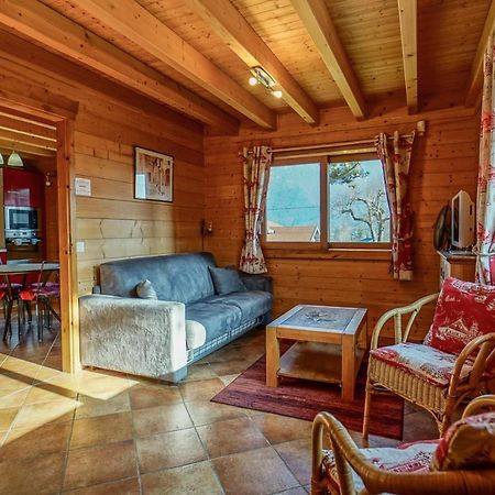 Le Chalet Bonheur Lathuile Exterior photo